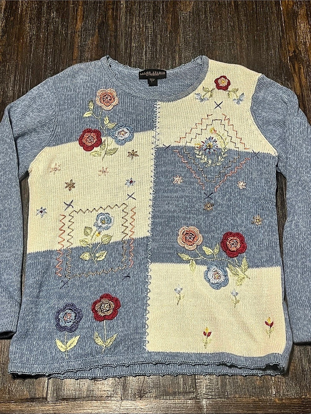 Vintage Salon Studio Women's Color Block Embroidered Sweater Size Large